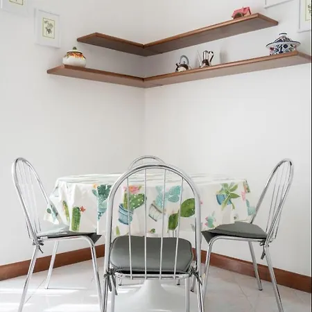 Maya's House דירה